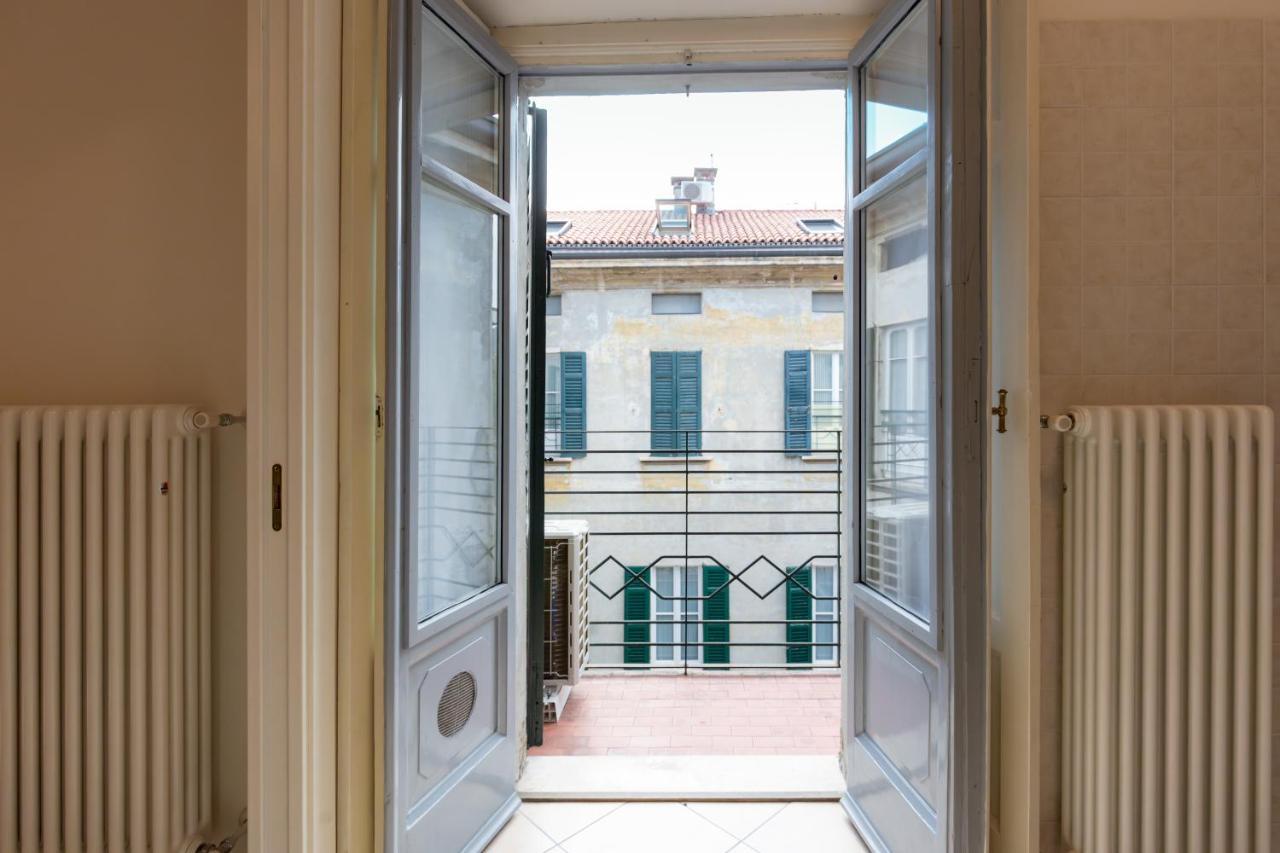 Porta Torre Como Apartment - By Relais Di Giada Exterior foto